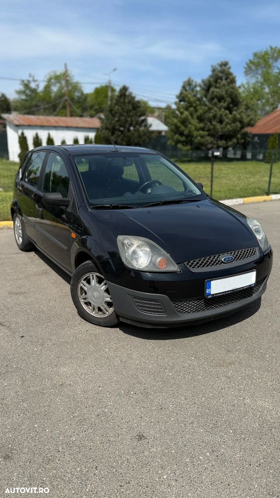 Ford Fiesta 1.3i Comfort - 3