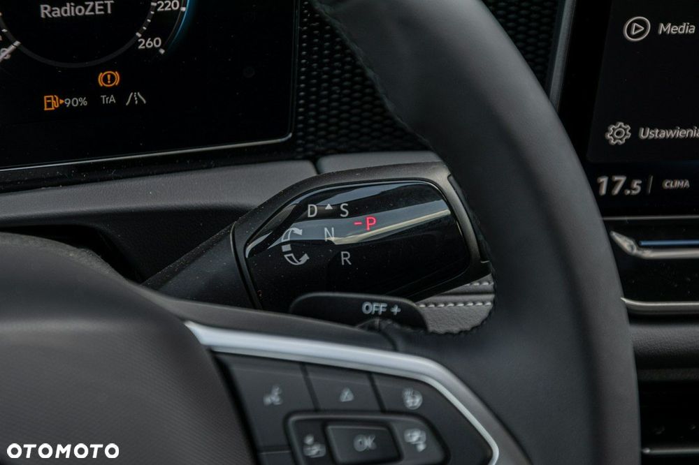 Volkswagen Tiguan - 19