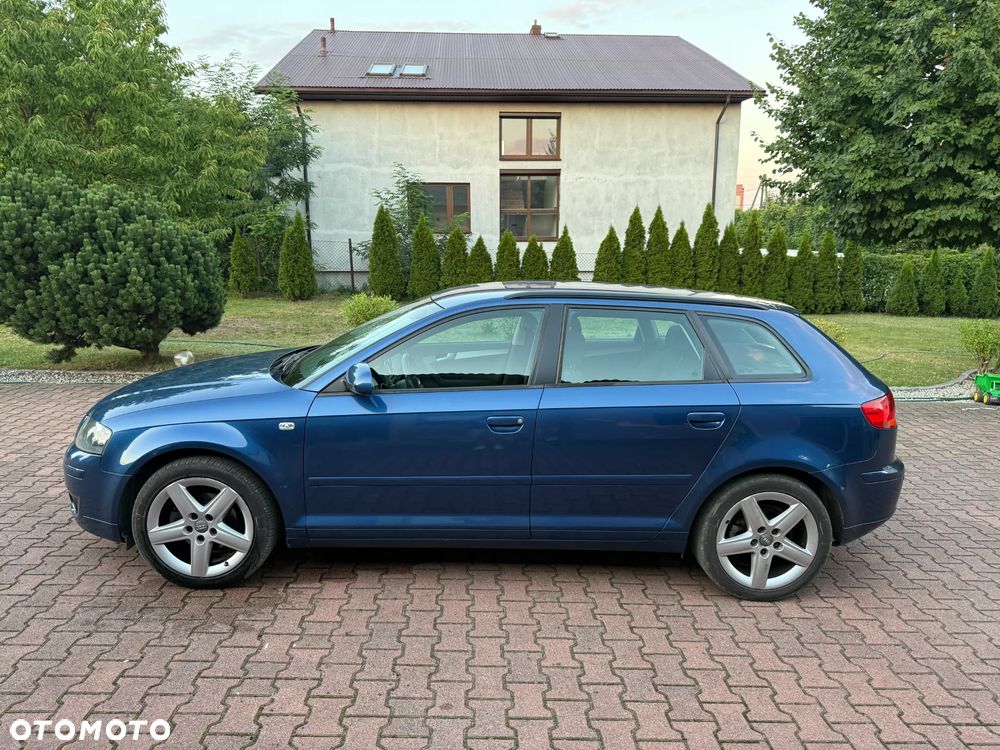 Audi A3 Sportback 1.6 FSI Ambition - 3
