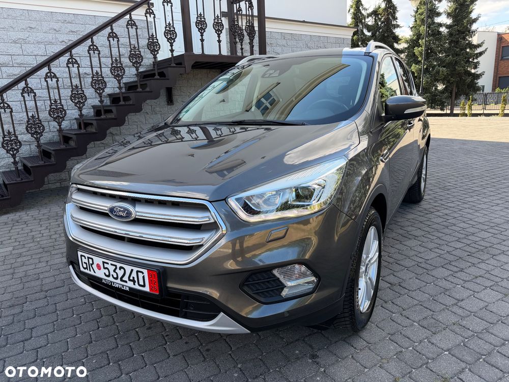 Ford Kuga 1.5 EcoBoost 2x4 Titanium - 1