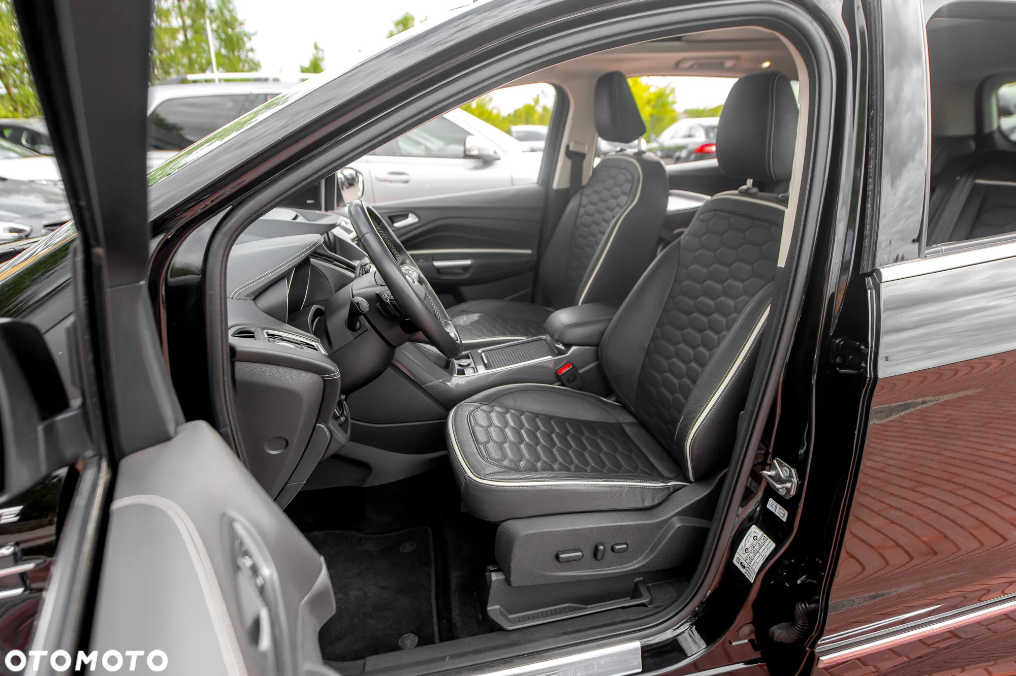 Ford Kuga 2.0 TDCi 4x4 Vignale - 18