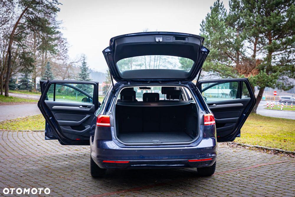 Volkswagen Passat Variant ver-2-0-tdi-bmt-comfortline-dsg7 - 11