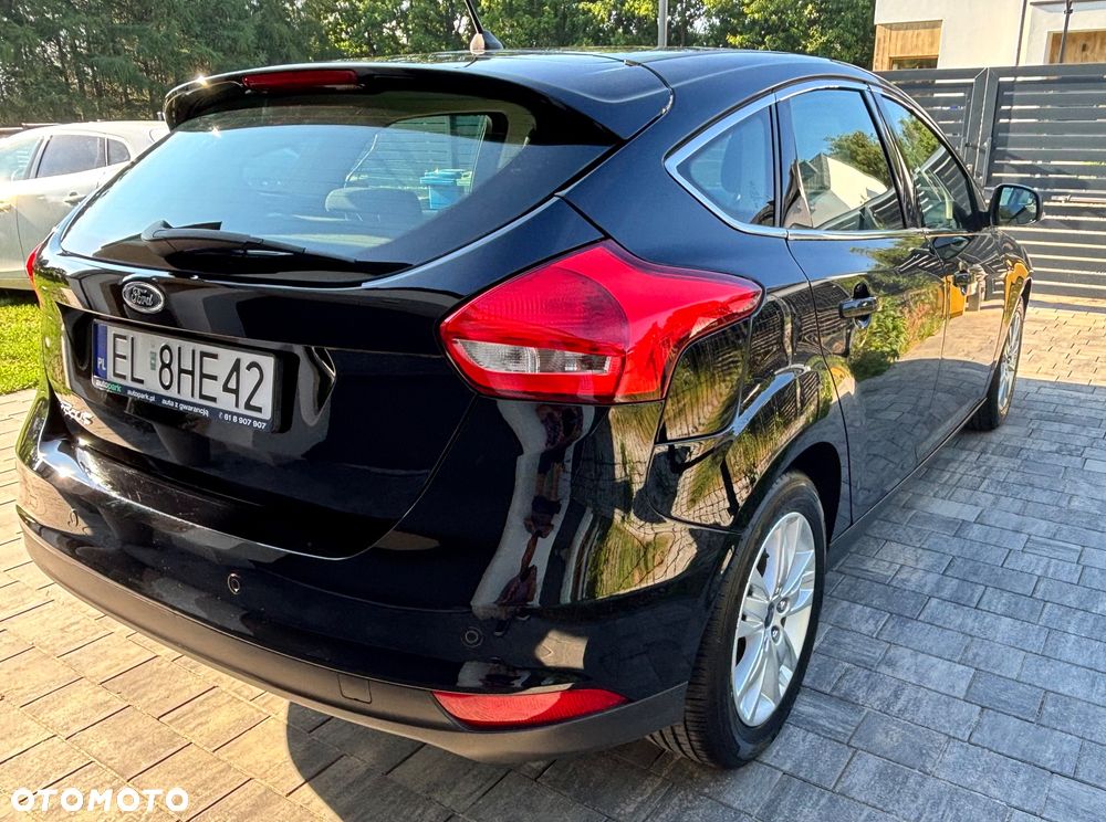 Ford Focus 1.6 SYNC Edition - 3