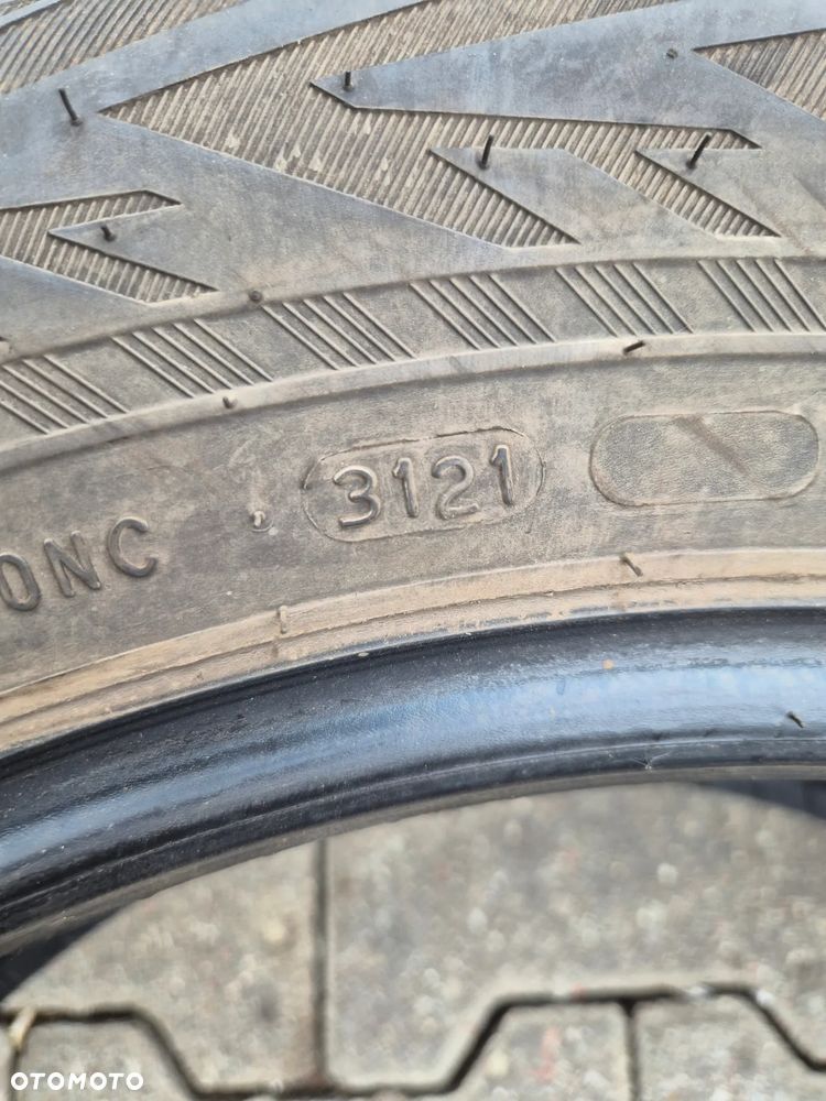OPONY ZIMOWE NOKIAN 225/60 R18 - 10
