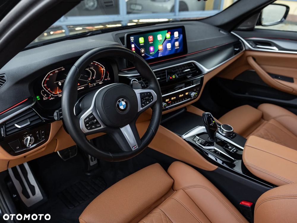 BMW Seria 5 2023 photo 3