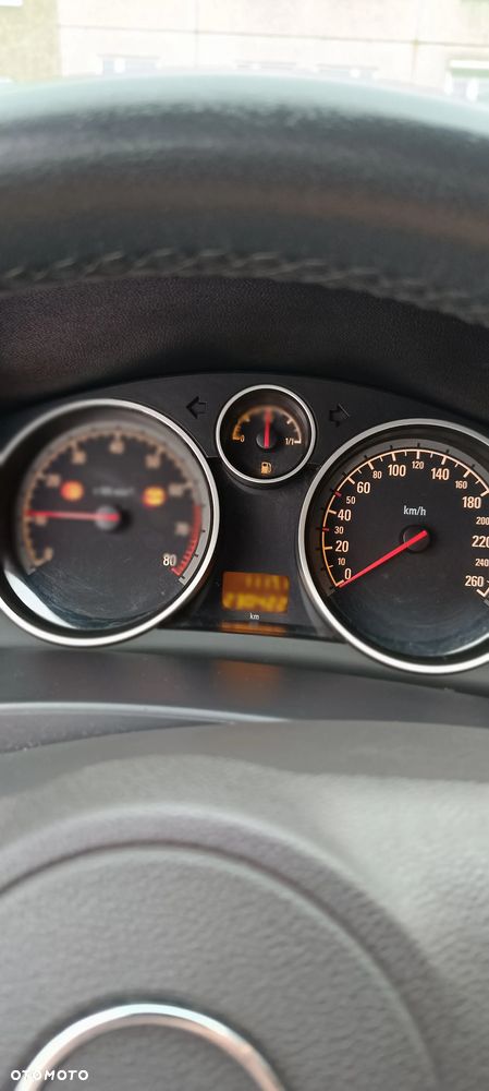 Opel Astra III 1.6 Cosmo - 9