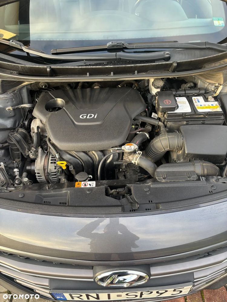 Hyundai i30 blue Kombi 1.6 GDi Passion - 9