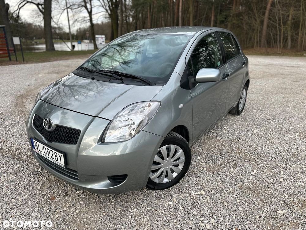 Toyota Yaris 1.0 Luna A/C - 17