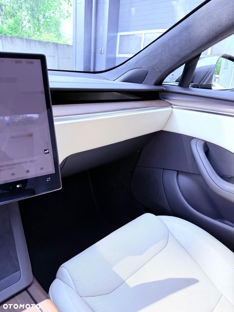 Tesla Model S Long Range AWD - 19