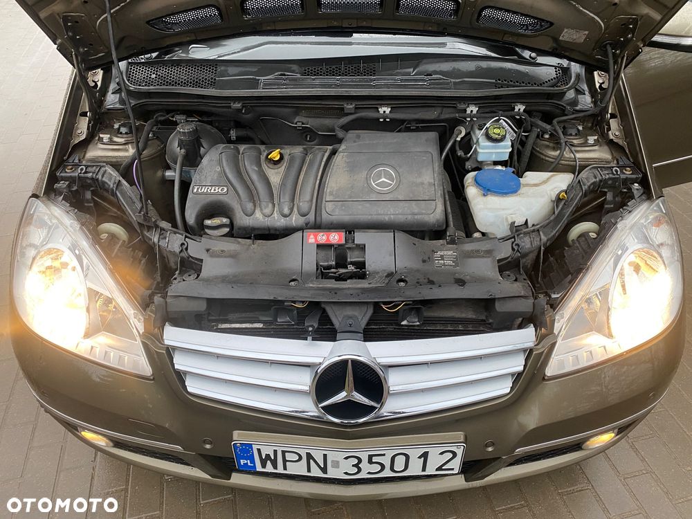 Mercedes-Benz Klasa A 200 Turbo Avantgarde - 17