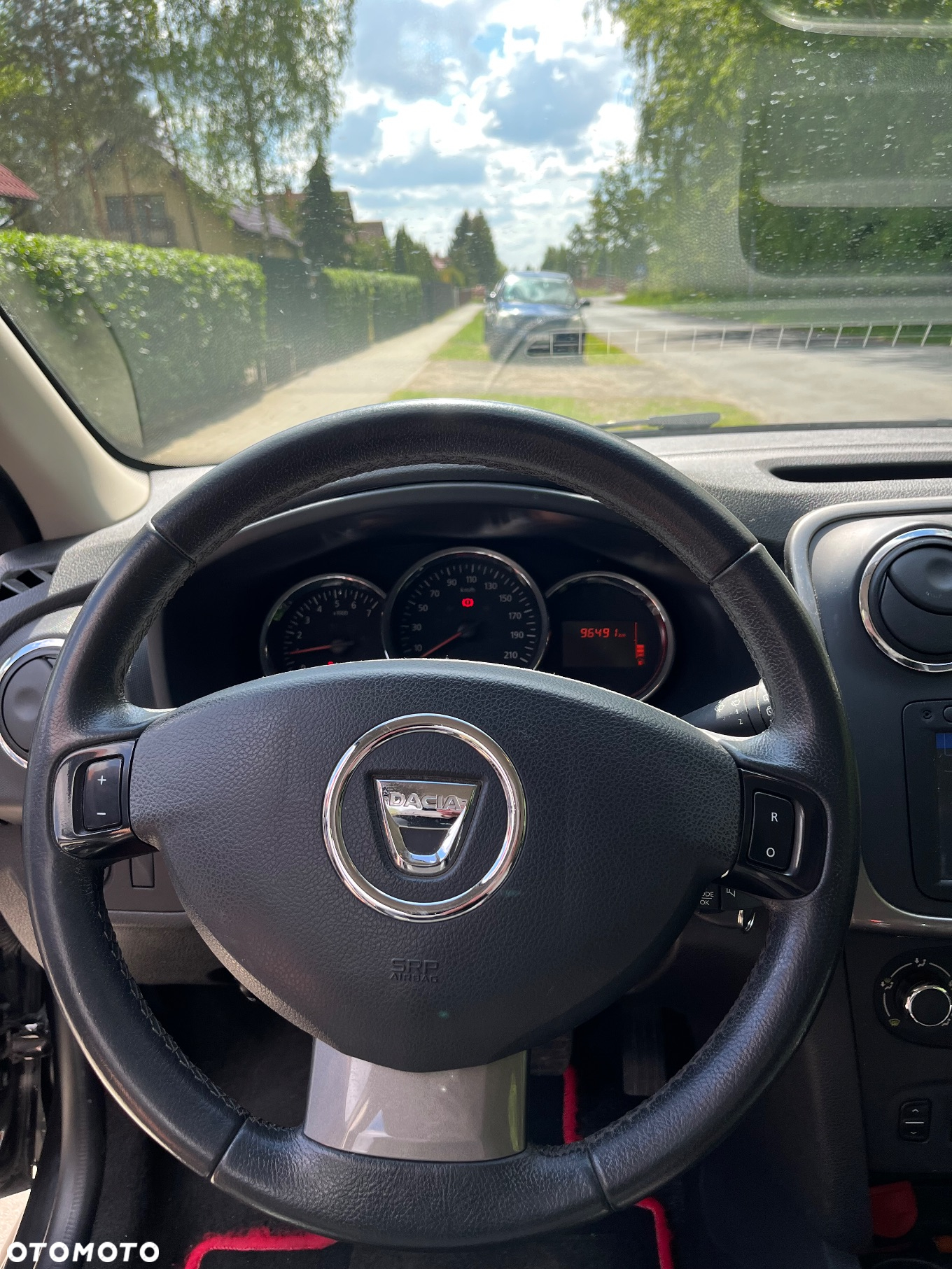 Dacia Sandero - 8