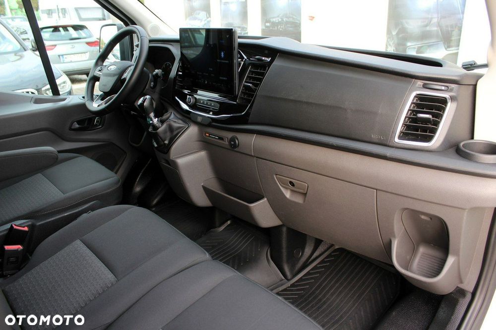 Ford Transit - 11