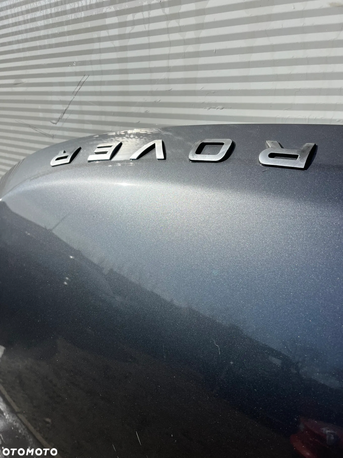 RANGE ROVER VELAR L560 MASKA - 10