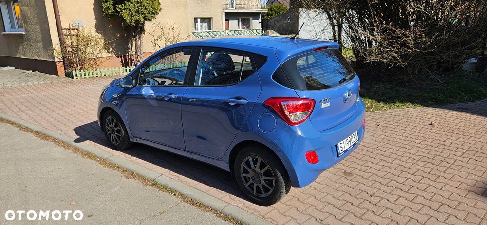 Hyundai i10 1.2 Fifa World Cup Edition - 2