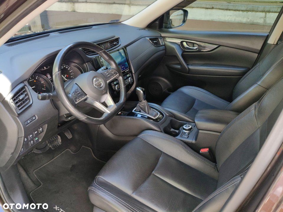Nissan X-Trail - 10