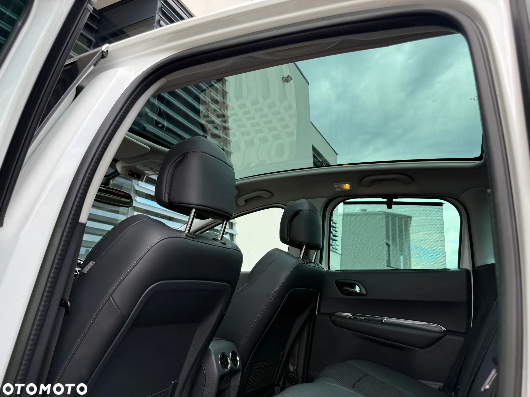 Peugeot 3008 HDi FAP 115 Roland Garros - 28