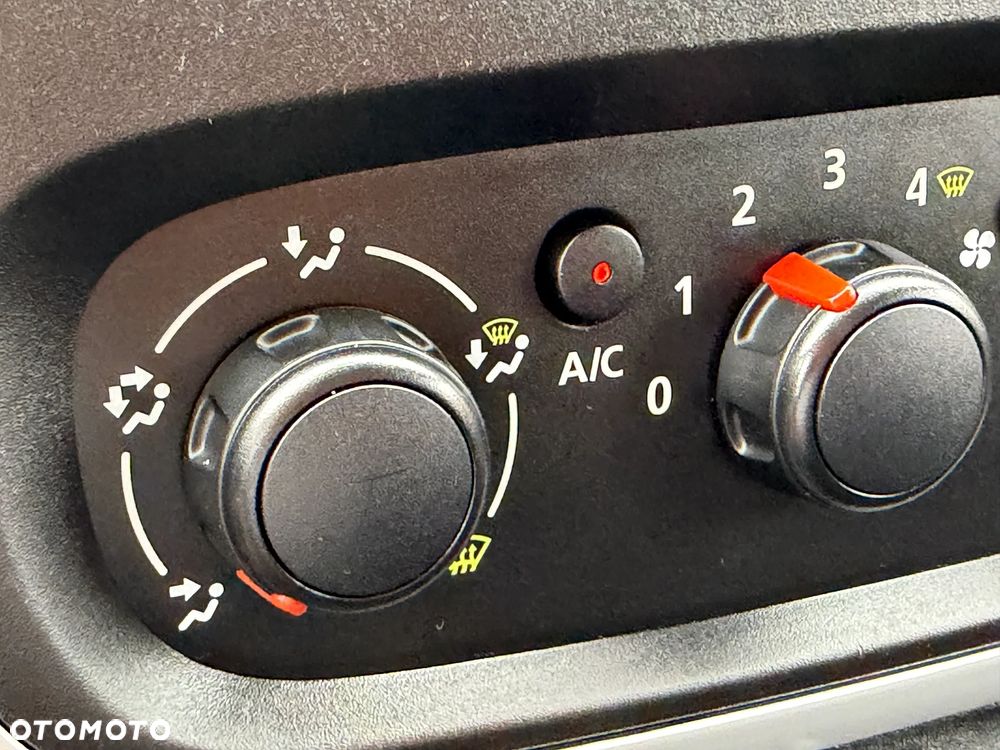 Renault TRAFIC - 18