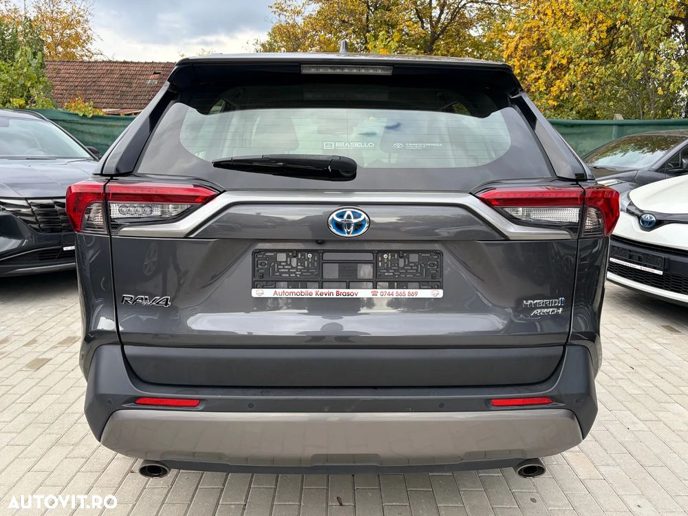 Toyota RAV4 - 16