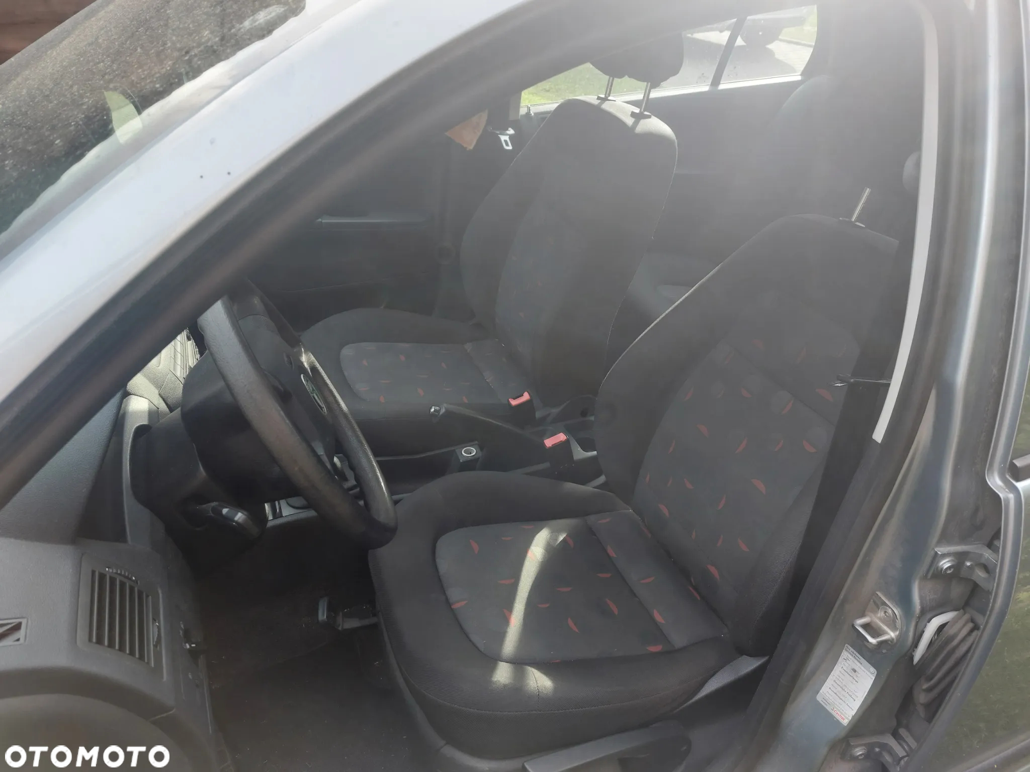 Skoda Fabia 1.2 HTP Basis - 4