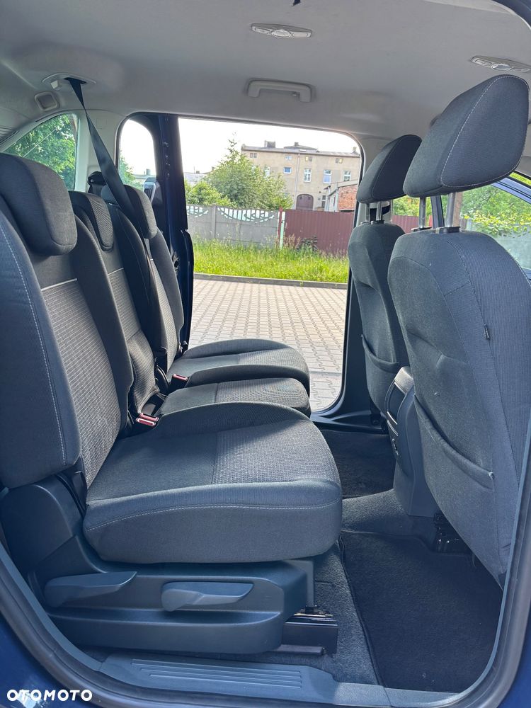 Ford Grand C-MAX 2.0 TDCi Edition - 25