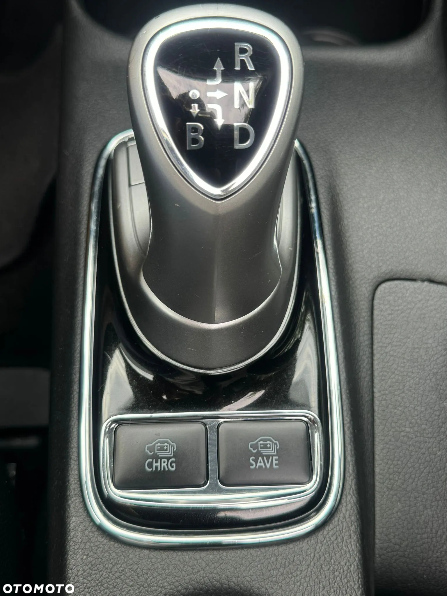 Mitsubishi Outlander - 16