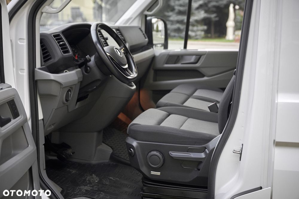 Volkswagen Crafter - 23