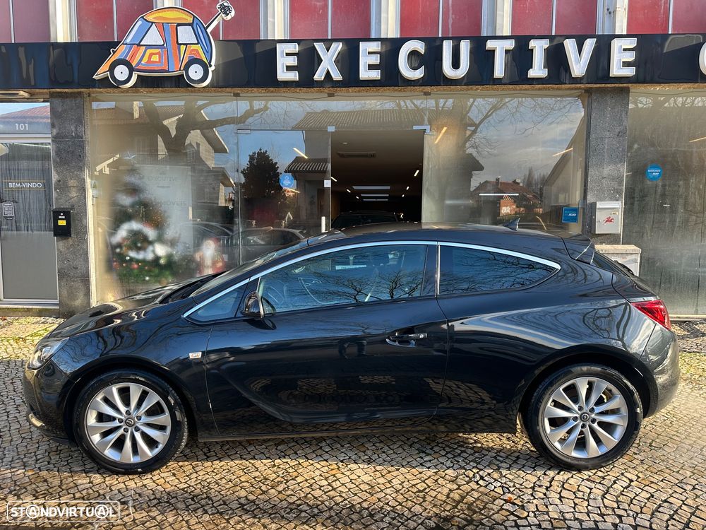 Opel Astra GTC 2.0 CDTi S/S 127g - 2