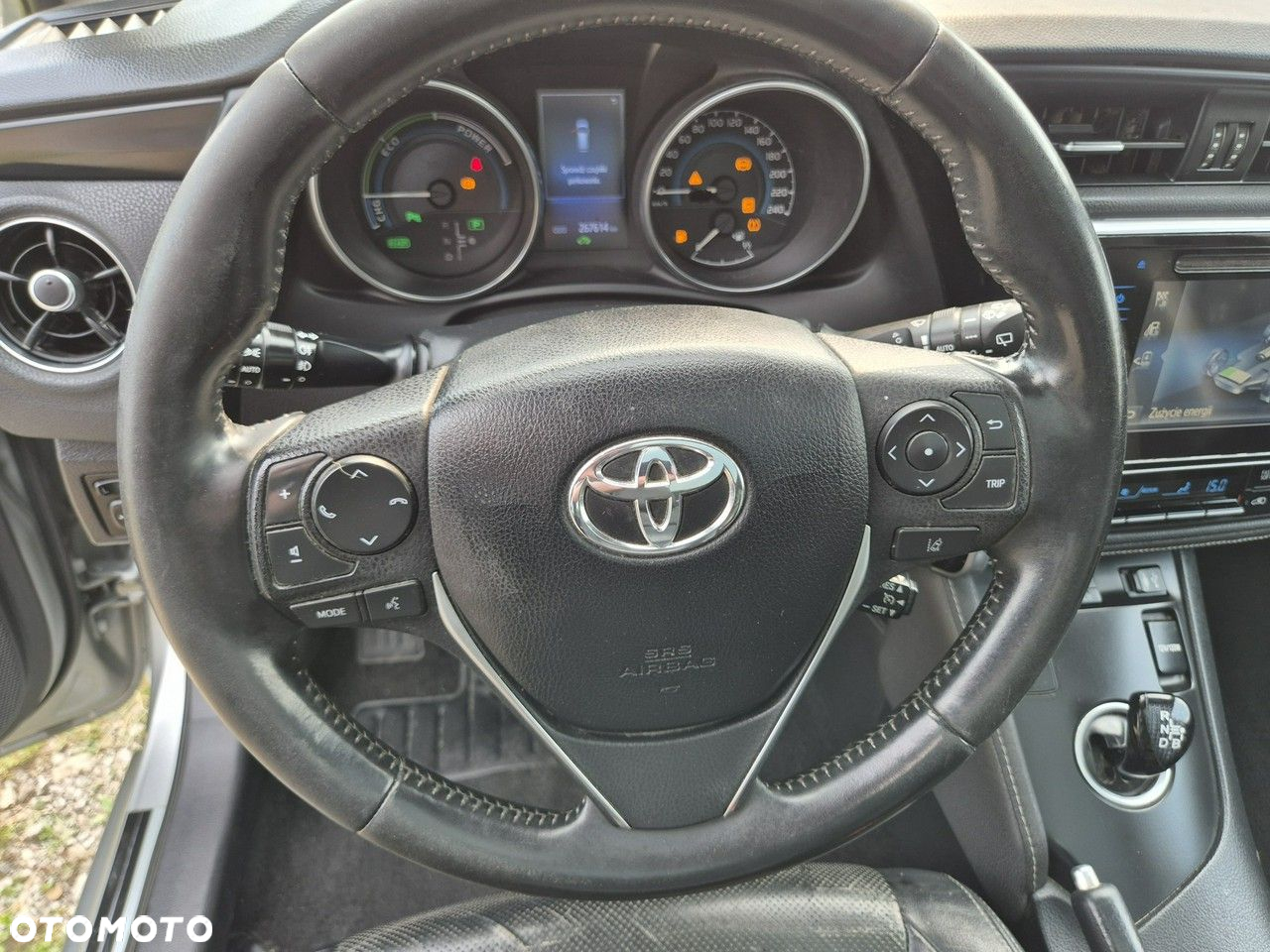 Toyota Auris - 6