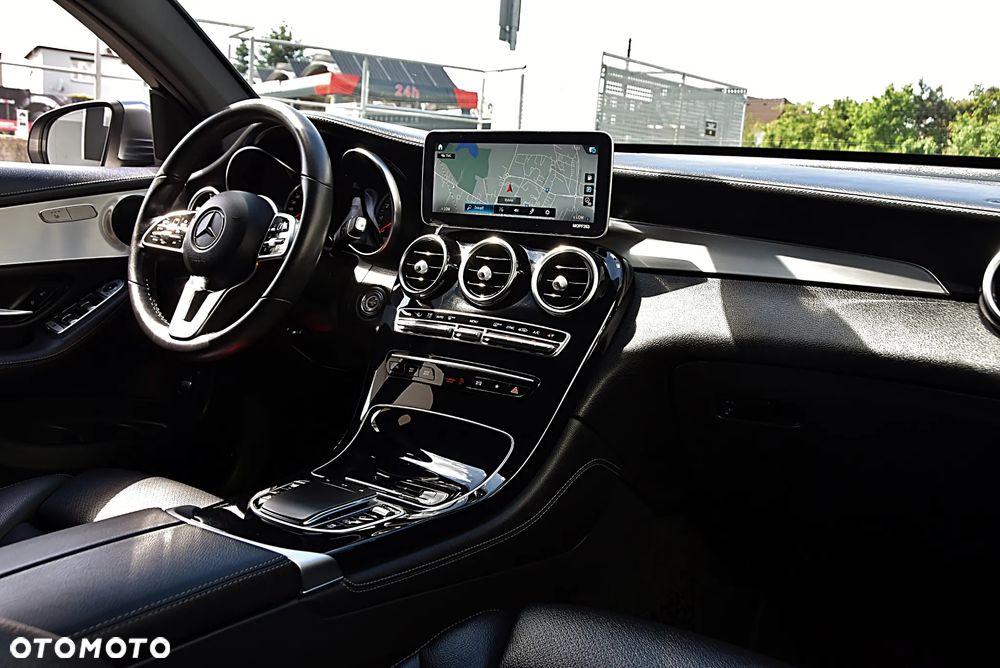 Mercedes-Benz GLC 200 4-Matic - 21