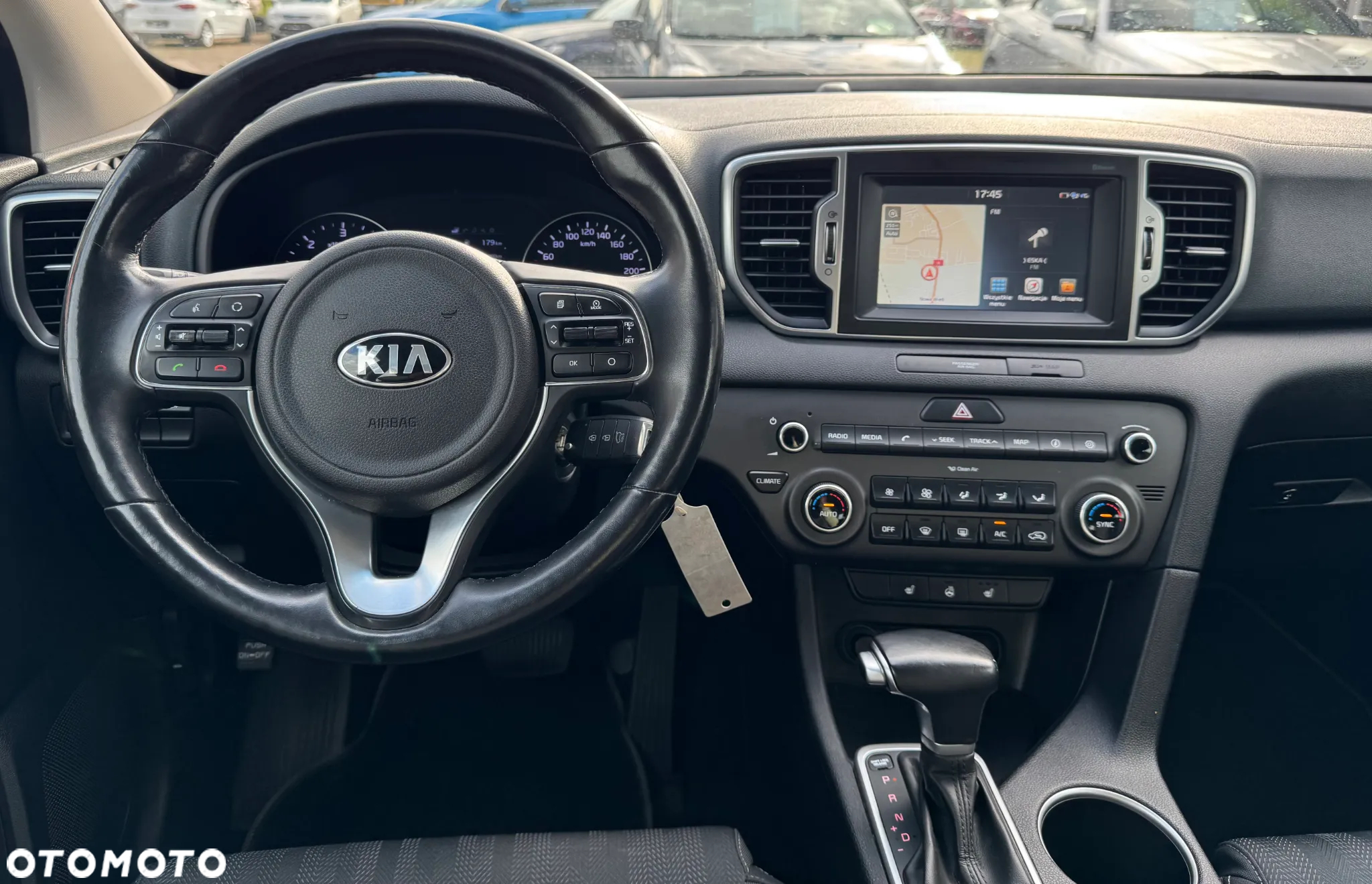 Kia Sportage - 13