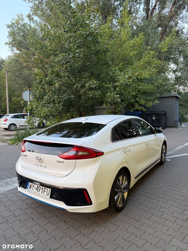 Hyundai IONIQ Hybrid Premium - 5