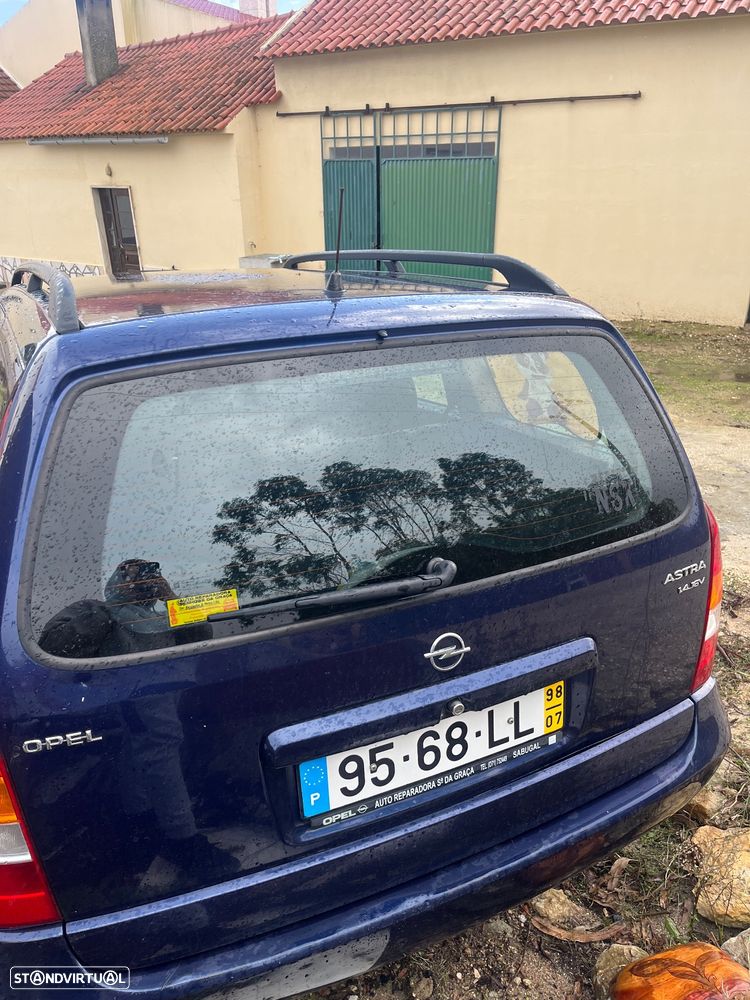 Opel Astra Caravan 1.4 Club - 4