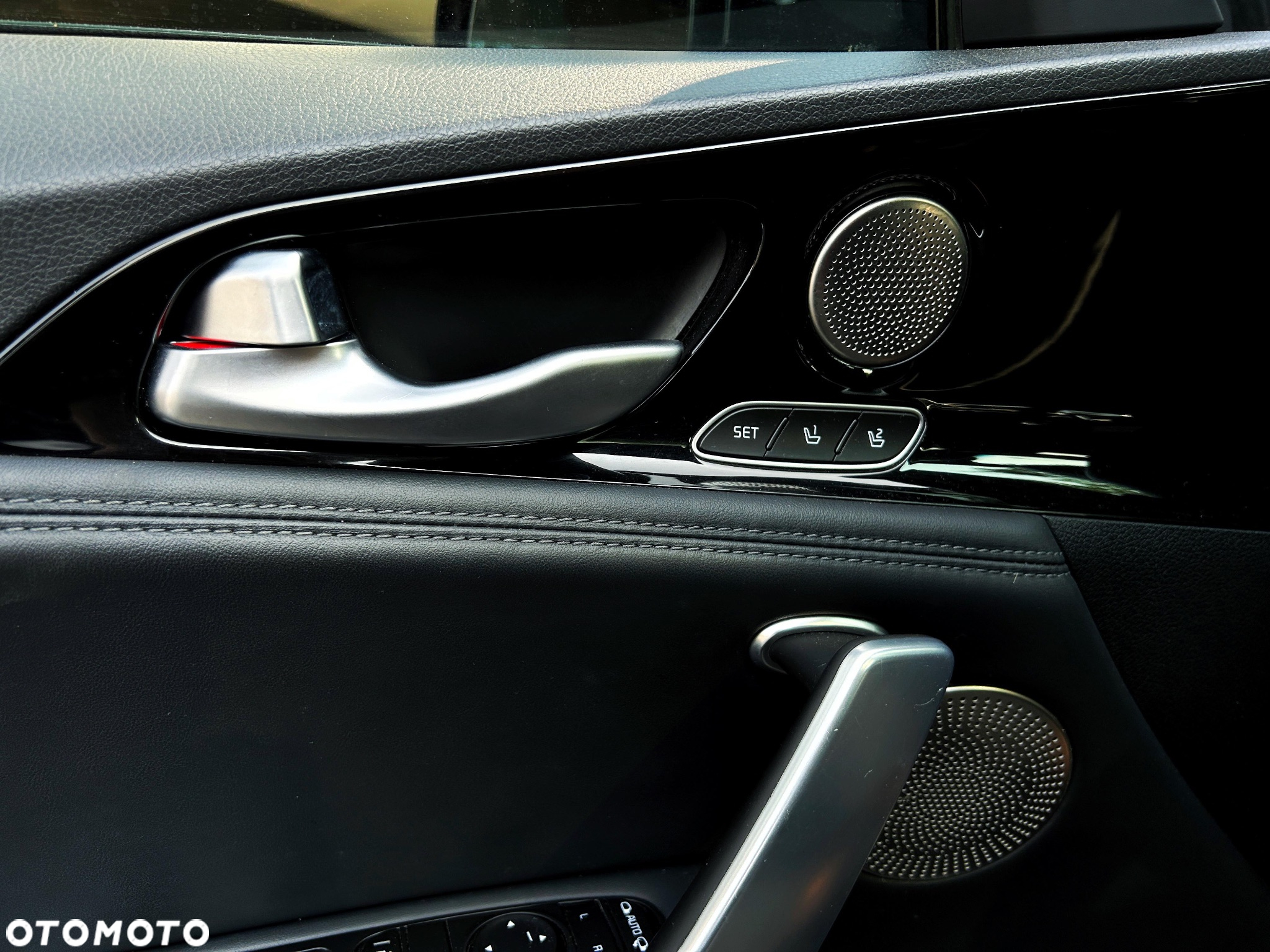 Kia Stinger 2.0 T-GDI XL - 27
