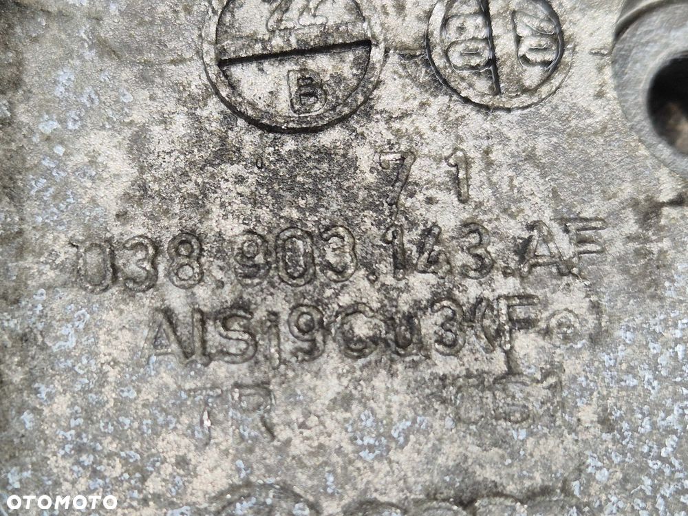 vw golf v touran caddy 1.9 bls 2.0 bmm łapa wspornik alternatora - 5