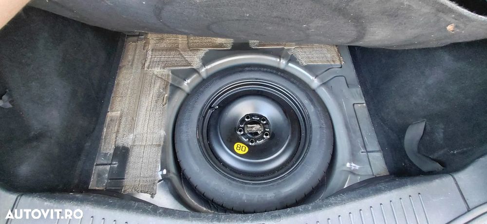 Ford Focus 2.0 Futura - 14