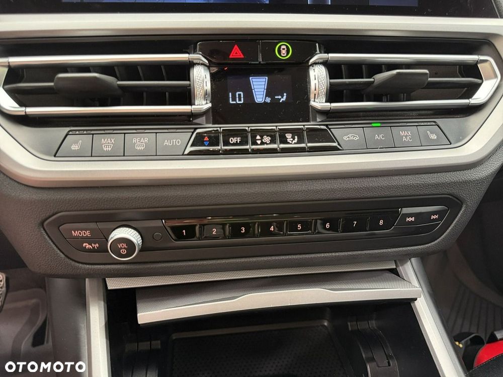 BMW Seria 3 - 22