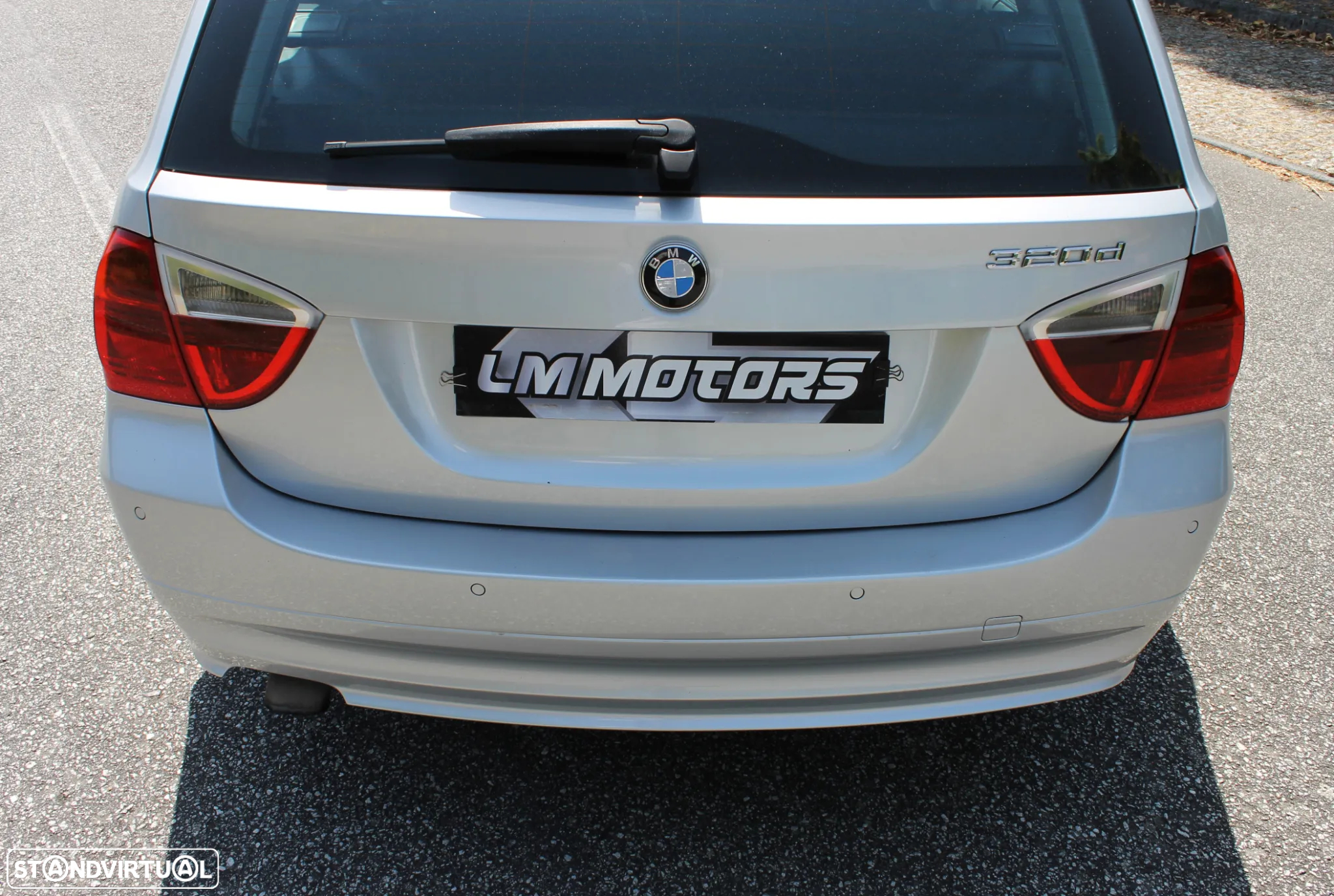 BMW 320 d Touring Exclusive - 22