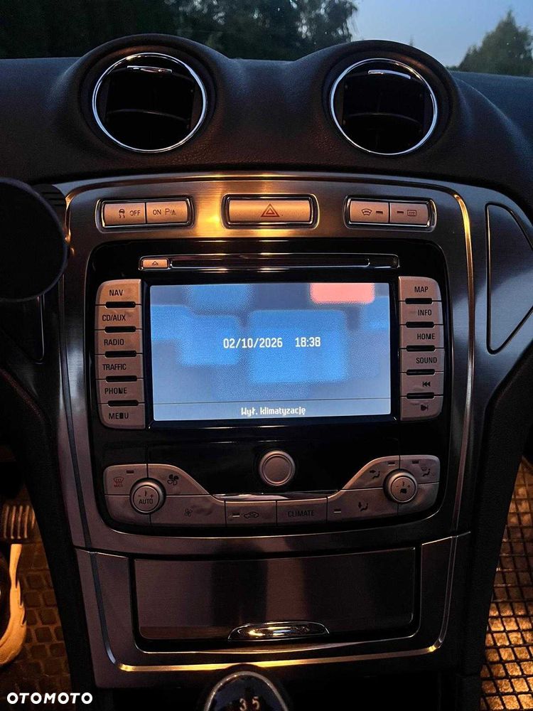 Ford Mondeo - 6