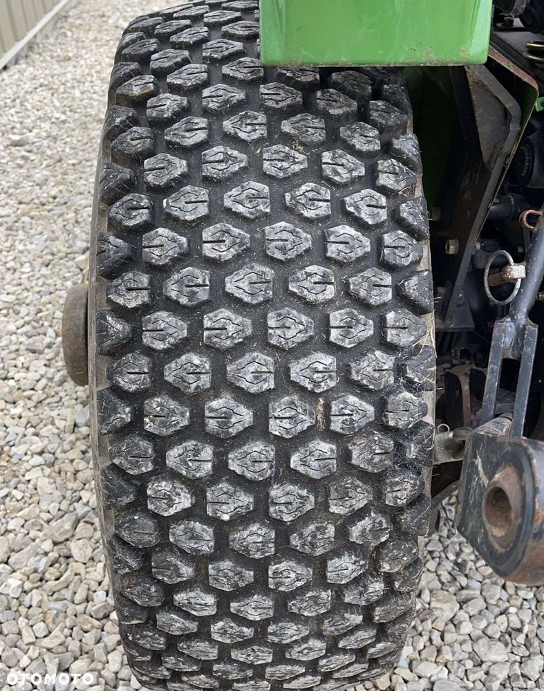 John Deere 4100 - 27