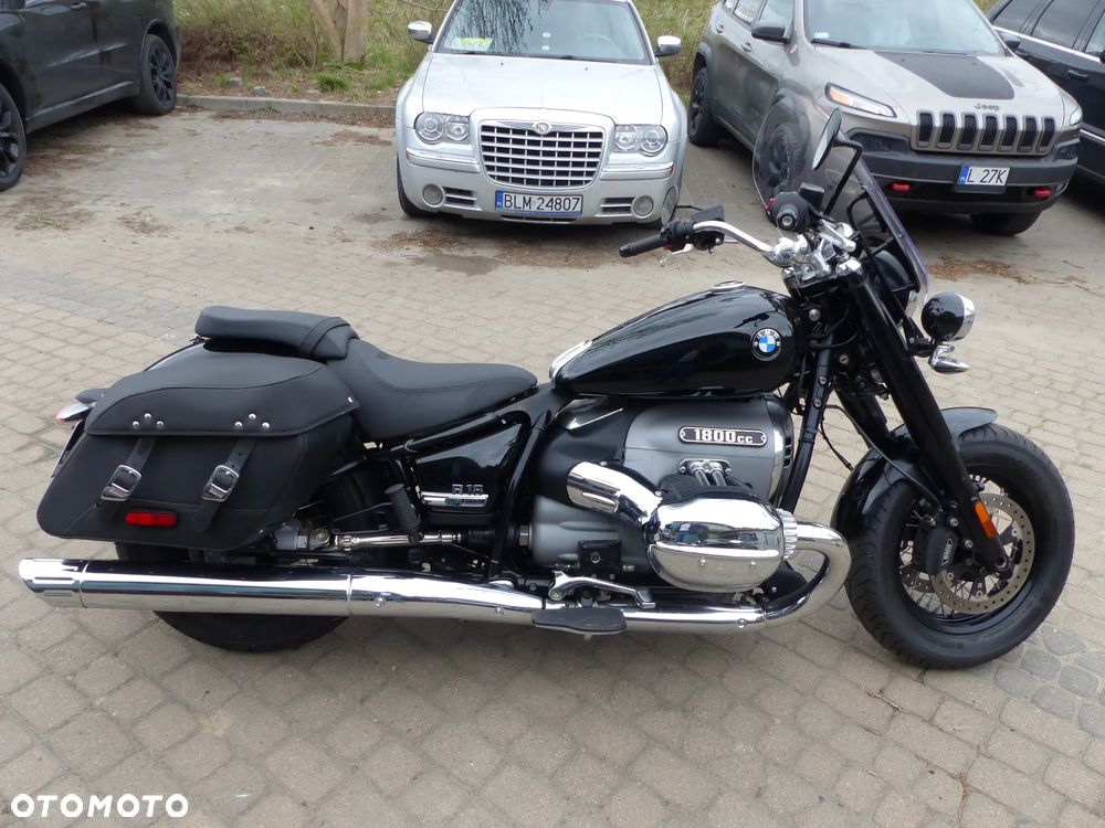 BMW R - 1