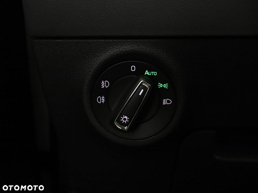 Skoda Karoq 1.5 TSI DSG Style - 35