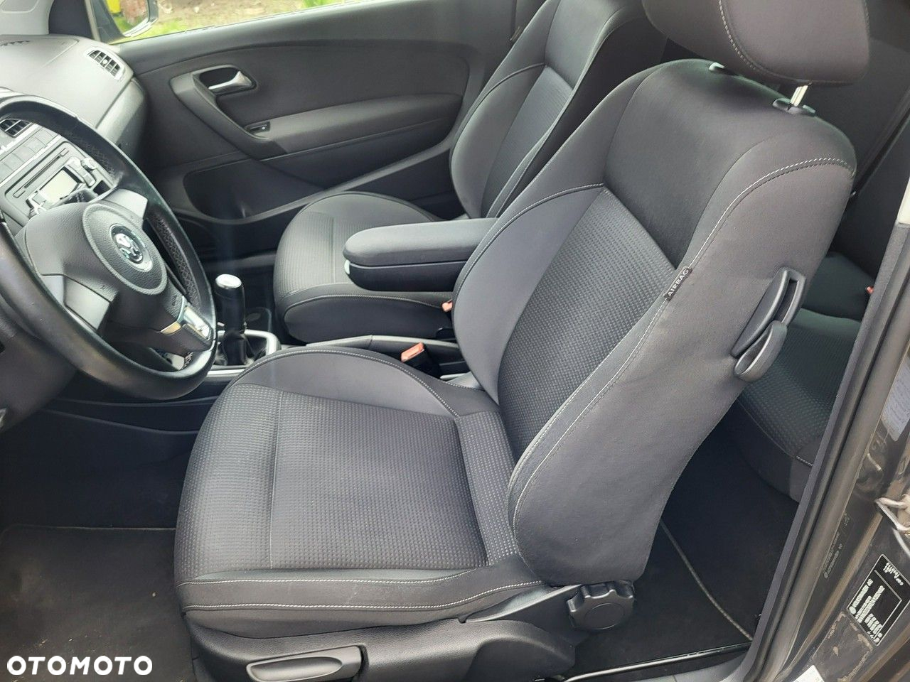 Volkswagen Polo 1.2 Team - 13