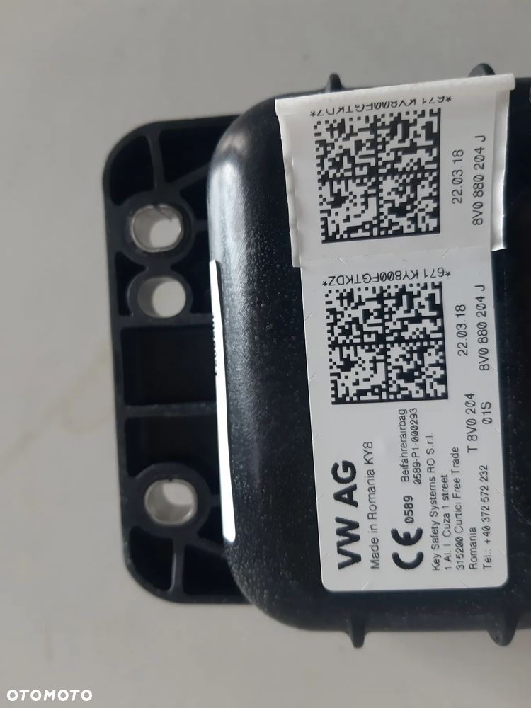 PODUSZKA AIRBAG PASAŻERA A3 8V SKODA OCTAVIA  8V0880204J - 4