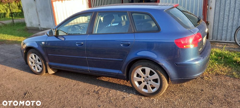 Audi A3 Sportback 1.9 TDI DPF Ambition - 2