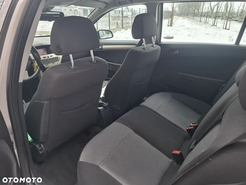 Opel Astra 1.7 CDTI DPF Style - 12