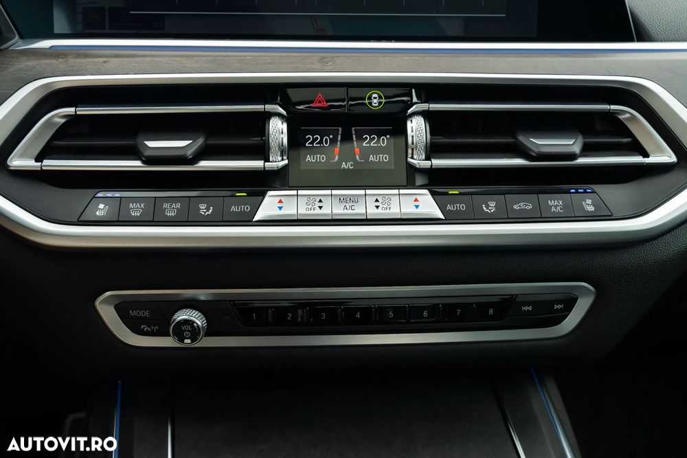 BMW X7 - 27