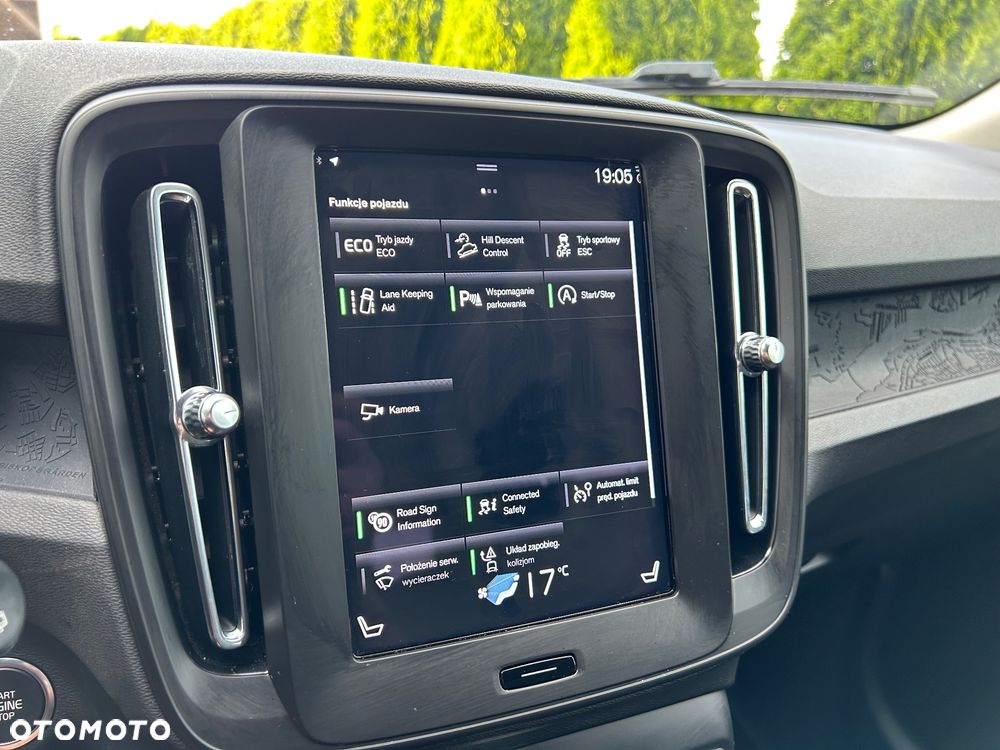 Volvo XC 40 T2 Essential - 15
