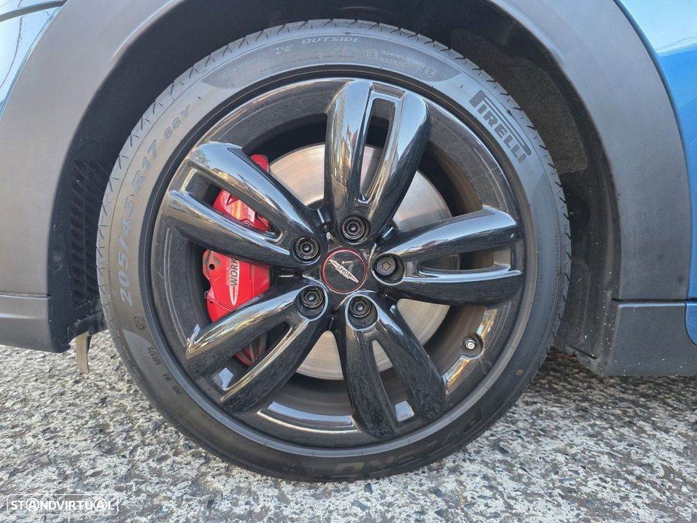 MINI 3 Portas John Cooper Works Auto Desportiva - 39
