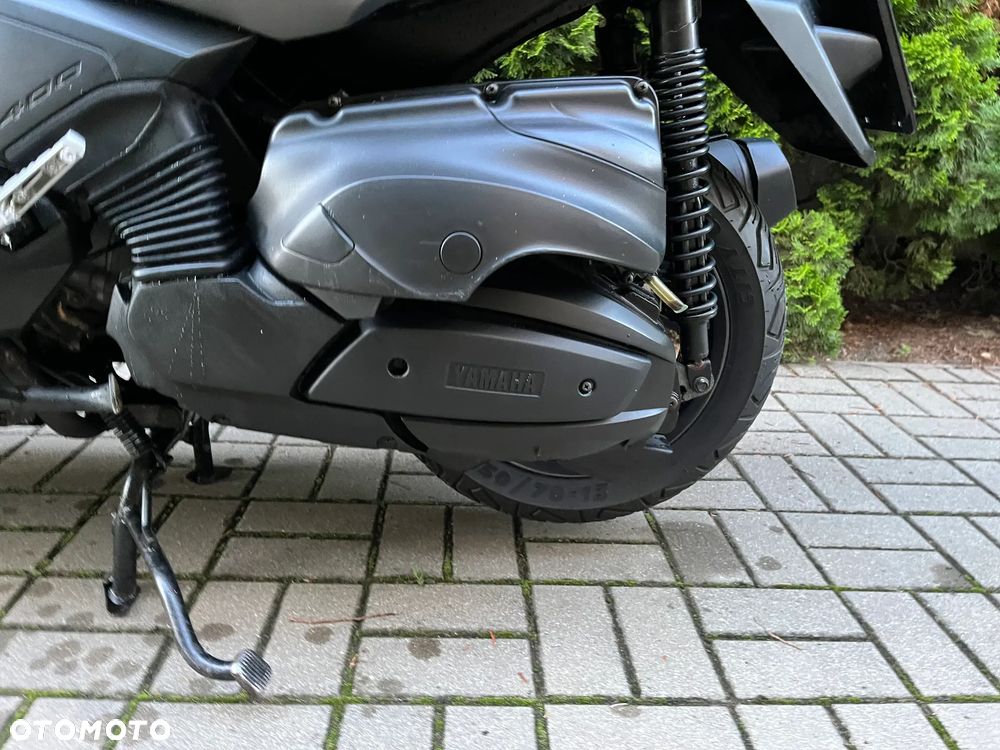 Yamaha X-max - 4