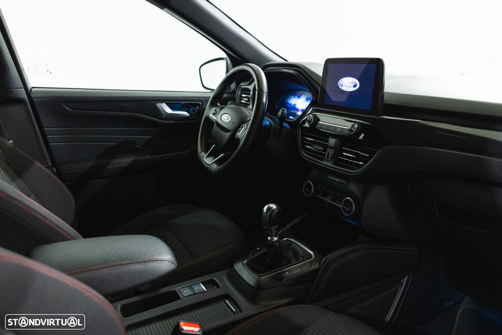 Ford Kuga 1.5 EcoBoost ST-Line - 10